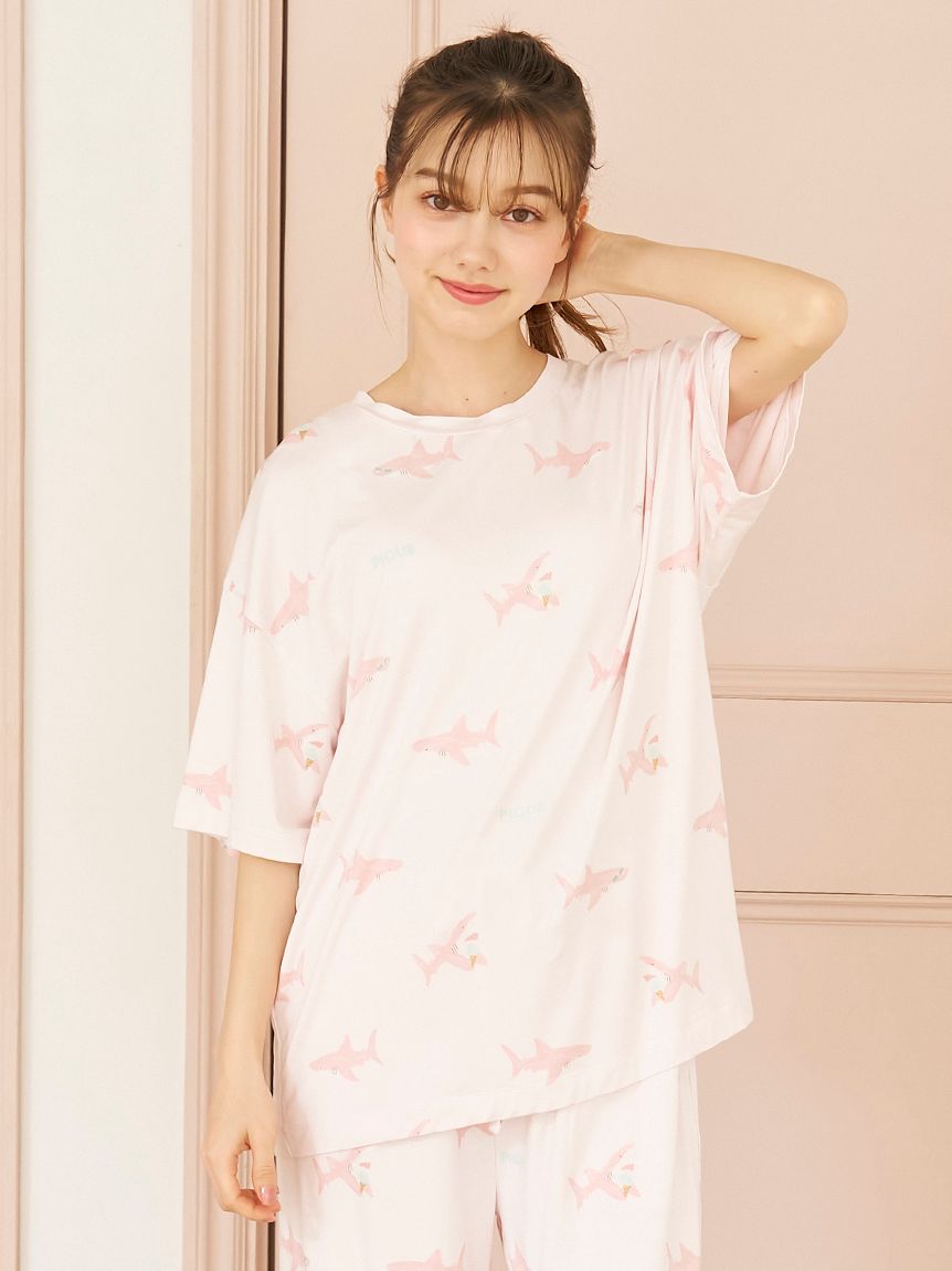 ジェラートピケ 接触冷感 SHARK柄Tシャツ＆ショートパンツセット 接触冷感】SHARK柄Tシャツ(カットソー・Tシャツ)｜ルームウェア