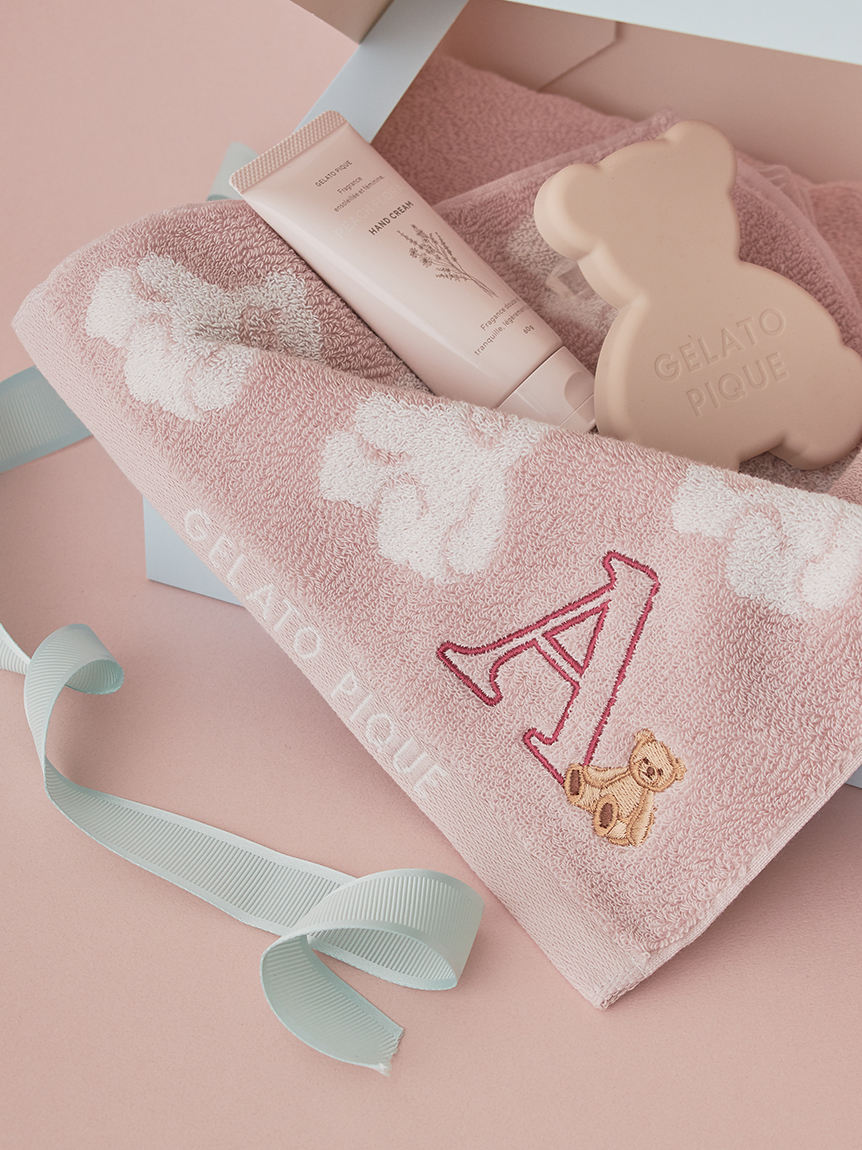 【MASH STORE限定】イニシャル刺繍入りベアハンドタオル(A-F)