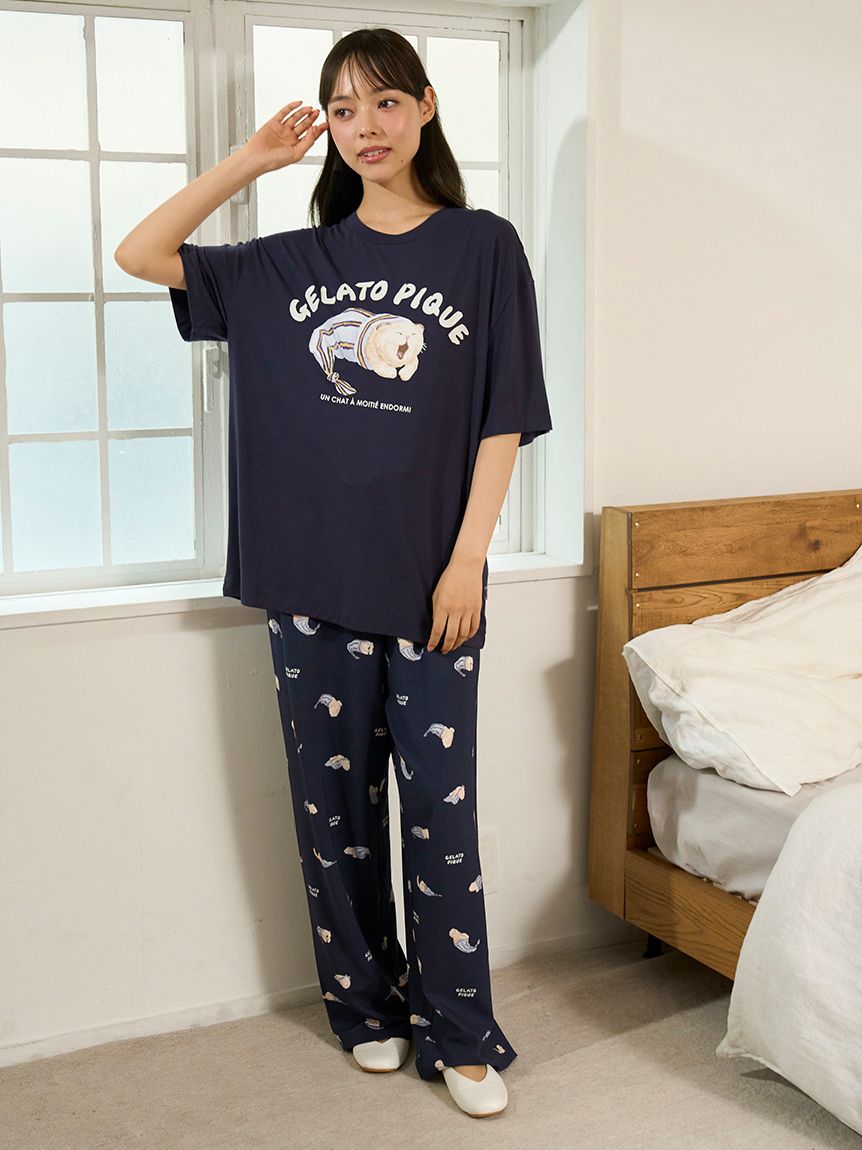 ジェラピケ ONLINE限定CAT柄ワンポイントTシャツ&ロングパンツセット ONLINE限定】CAT柄ワンポイントTシャツ&ロングパンツセット