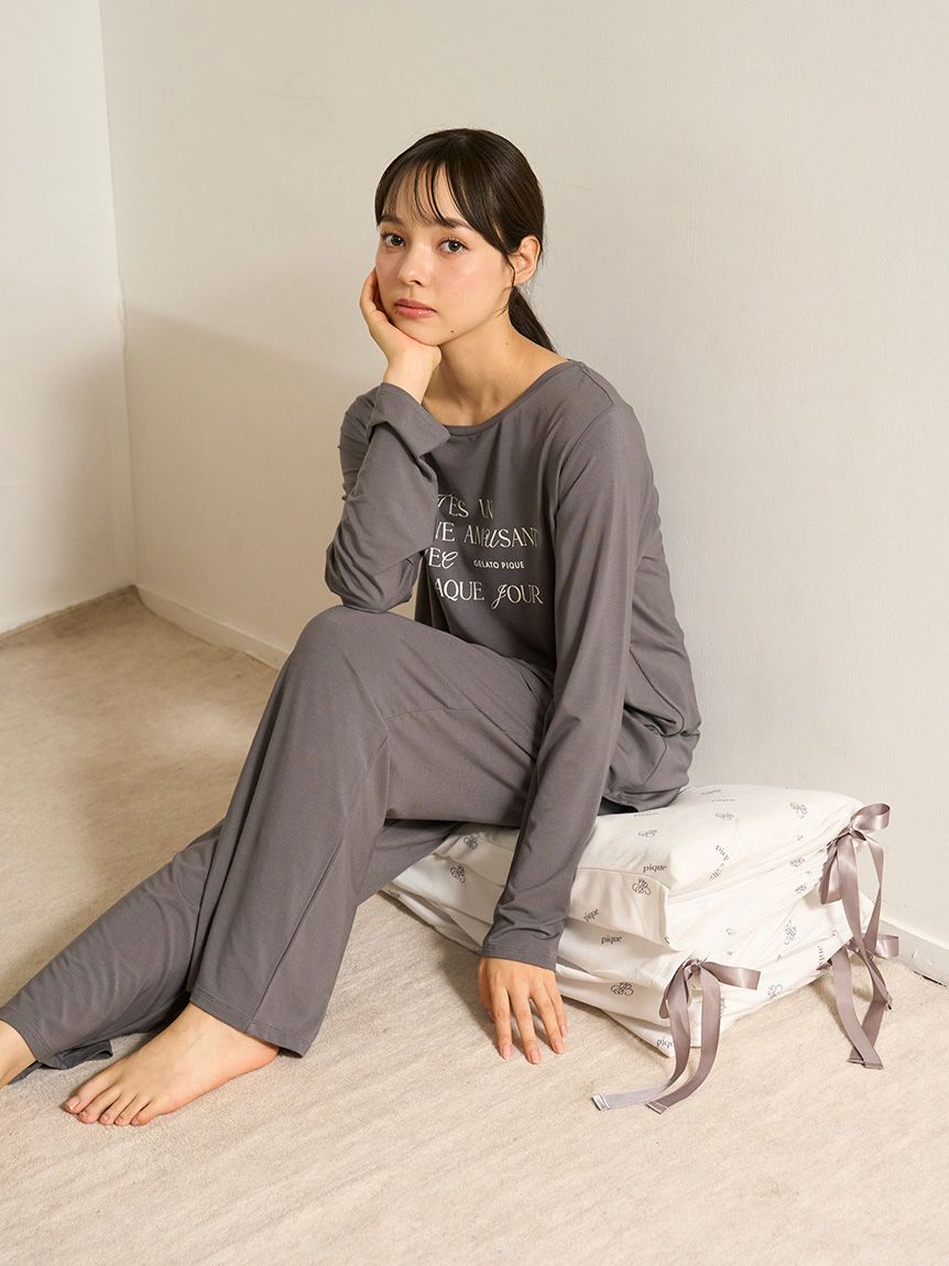 ごろね出品 ONLINE限定】【Sleep】モノグラム柄 ごろ寝クッション