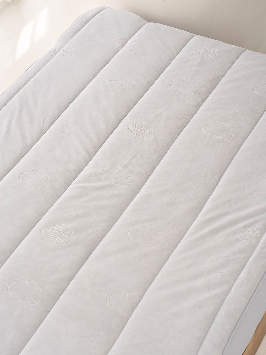 ジェラートピケ　足入れ敷きパッド　ダブル　ベージュ Sleep】【接触冷感】リボンロゴ敷きパッド（ダブル）(ボックス