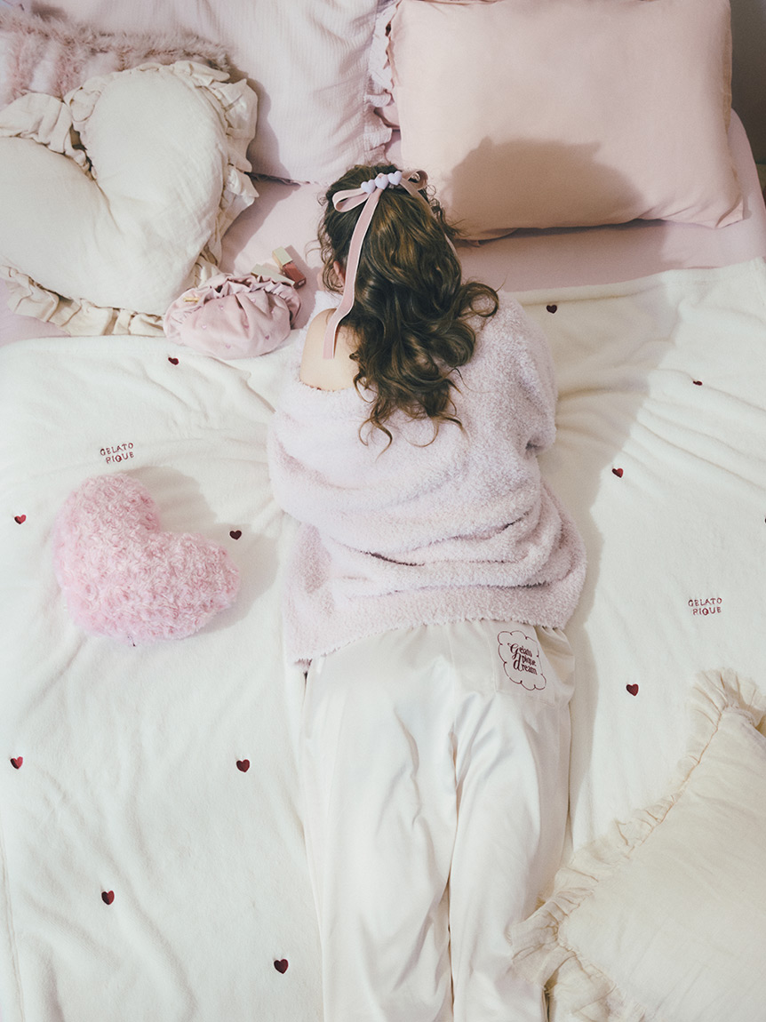 Sleep】ハートロゴちび刺繍 毛布(ブランケット・タオルケット