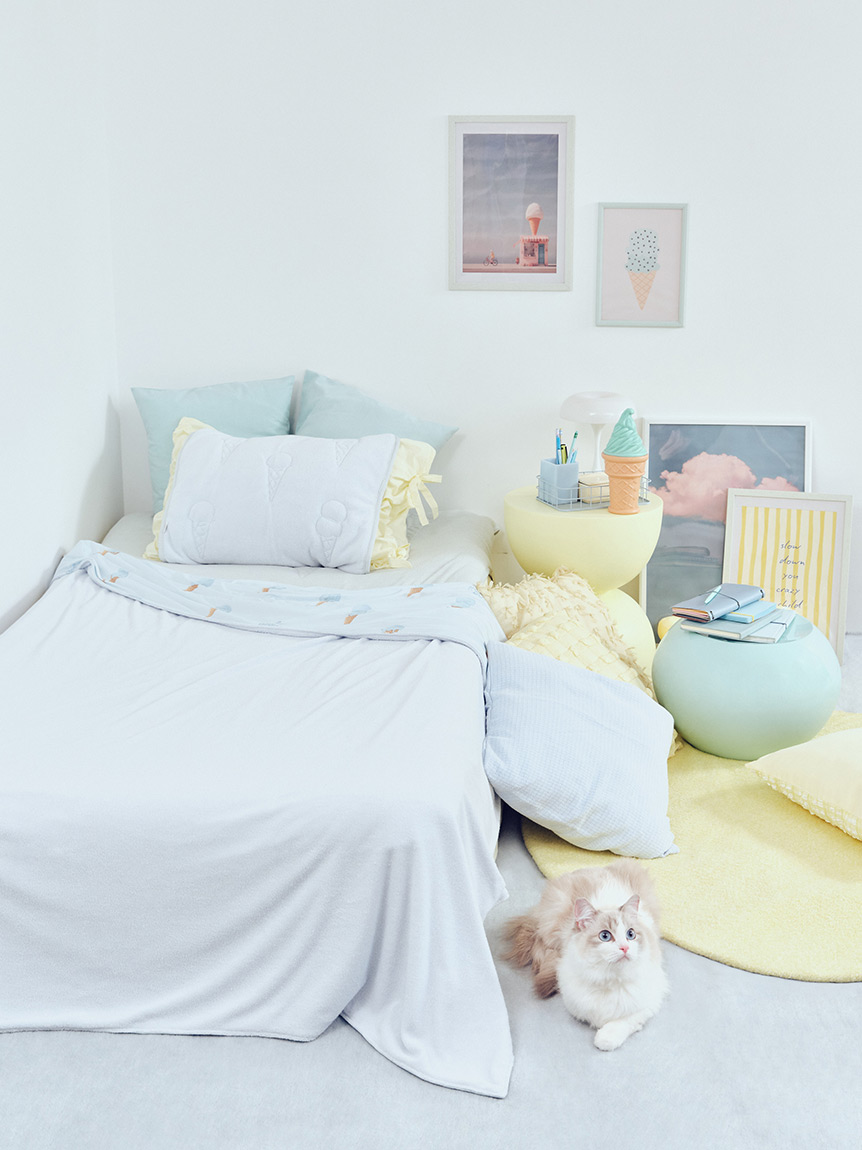 Sleep】【接触冷感】【抗菌防臭】アイス柄 リバーシブルケット