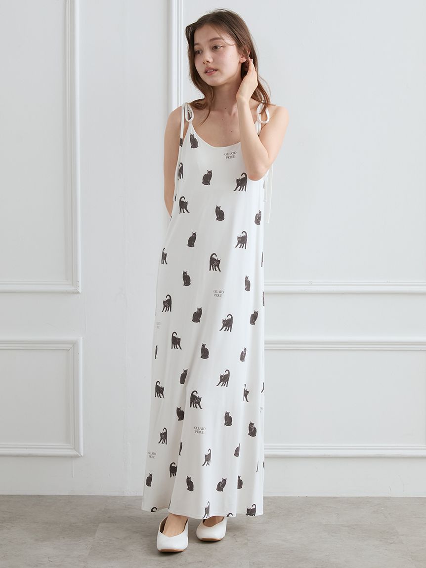 【2666】ジェラートピケ パウダーニットワンピース　CAT&DOG ピンク gelato pique（ジェラートピケ）の「【ONLINE限定】CAT&DOG