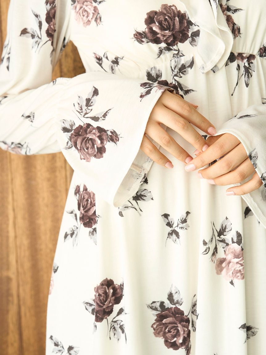 【新品.未使用】♡ジェラートピケ♡ヴィンテージローズ柄マキシワンピース ♡ ヴィンテージローズ柄ワンピース(ワンピース)｜ルームウェア