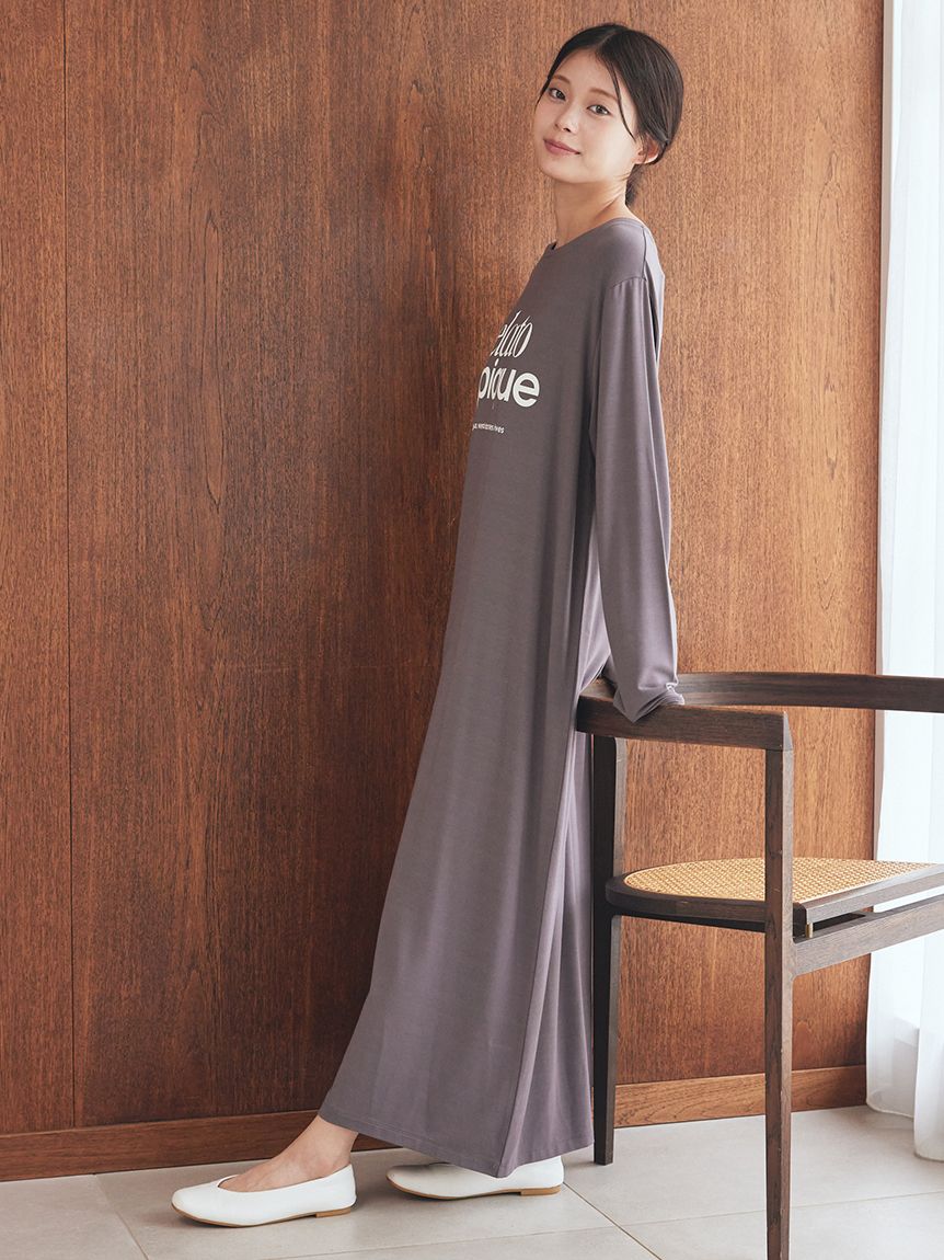 レーヨンロゴワンピース(ワンピース)｜ルームウェア・パジャマ通販の