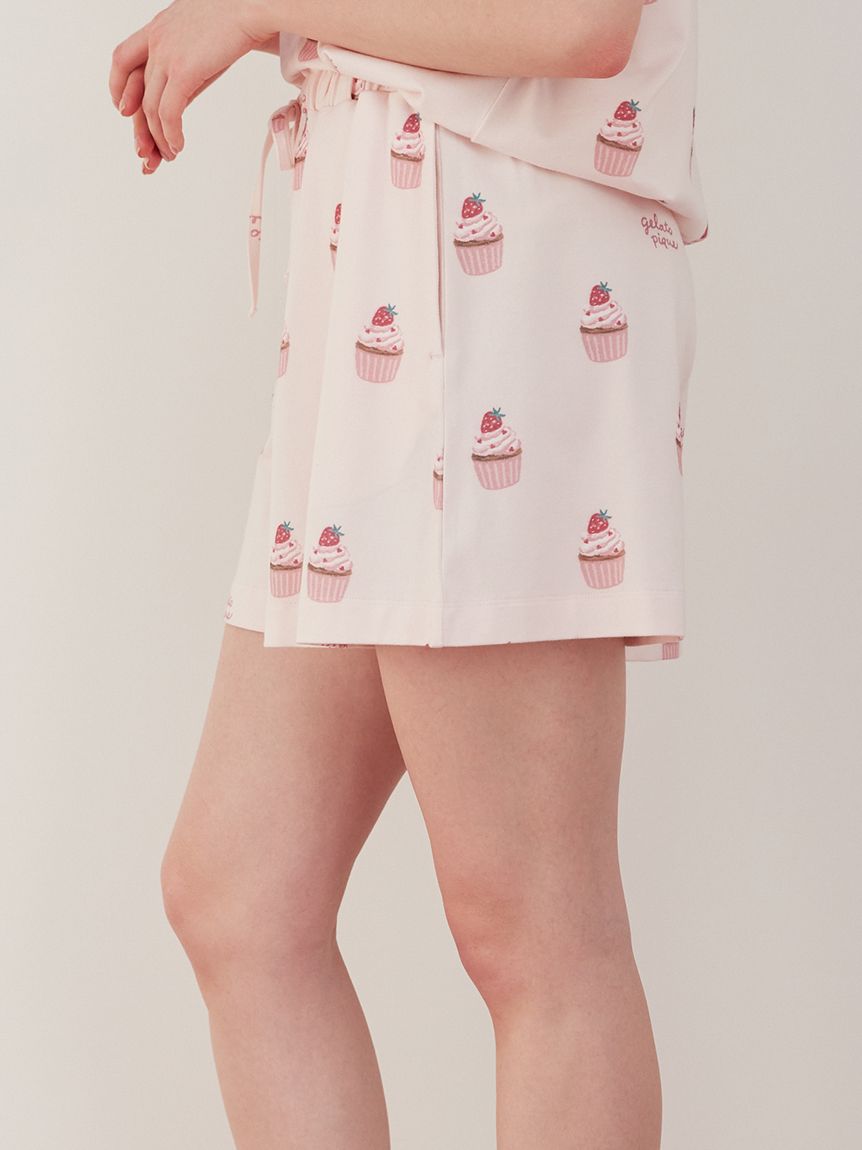 【新品】ジェラートピケ　カップケーキプルオーバー&チェック柄ショートパンツ gelato pique（ジェラートピケ） WhiteDay ロゴプルオーバー&チェック