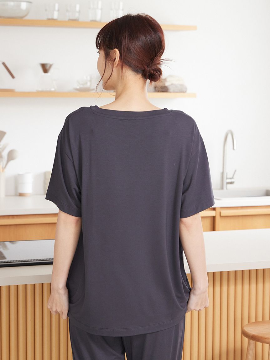 接触冷感】COOLレーヨンロゴTシャツ(カットソー・Tシャツ)｜ルーム