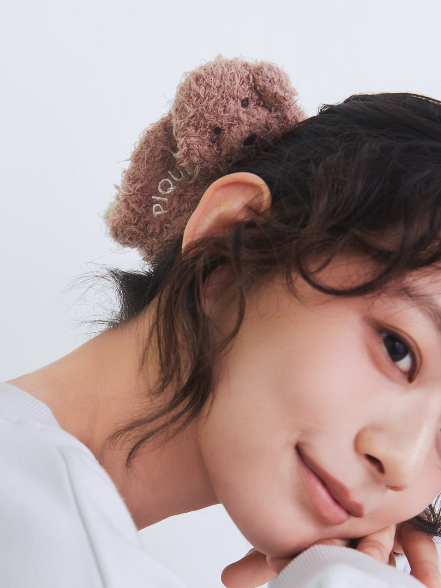 寝そべりトイプードルヘアクリップ | PWGA251548