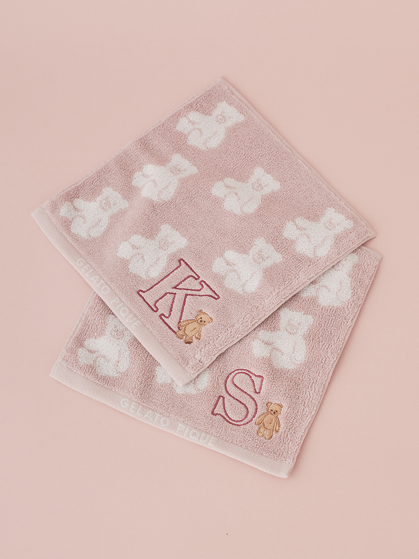 【MASH STORE限定】イニシャル刺繍入りベアハンドタオル | PWGG251667