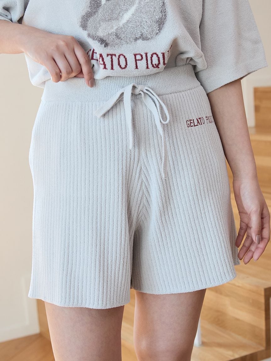 【即完売✨】ジャガードタックショートパンツ(OWHT、36size) ラッピング済み】コアラジャガードプルオーバー&ショートパンツ